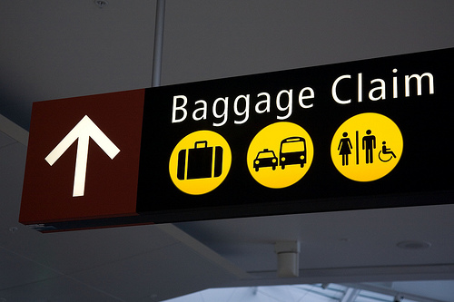 Tips Menghindari Pembobolan Koper di Bandara